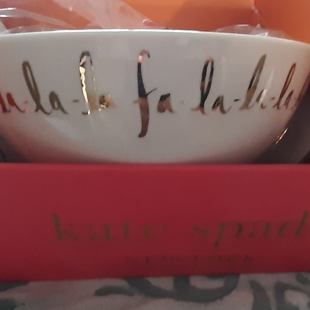 Kate Spade Lenox Arbor Village searving bowl NIB